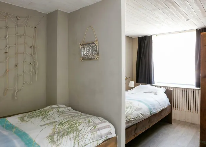 Maxime Nyaraló Ostende